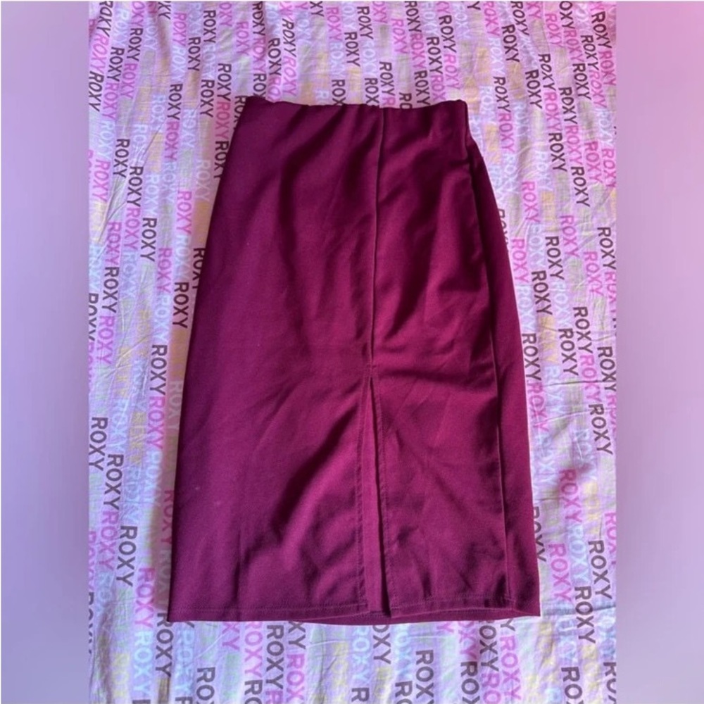 Papaya Women's Burgundy Midi Skirt